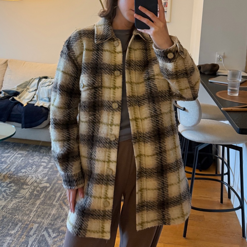 Aritzia Wilfred Plaid Button-Up Coat
